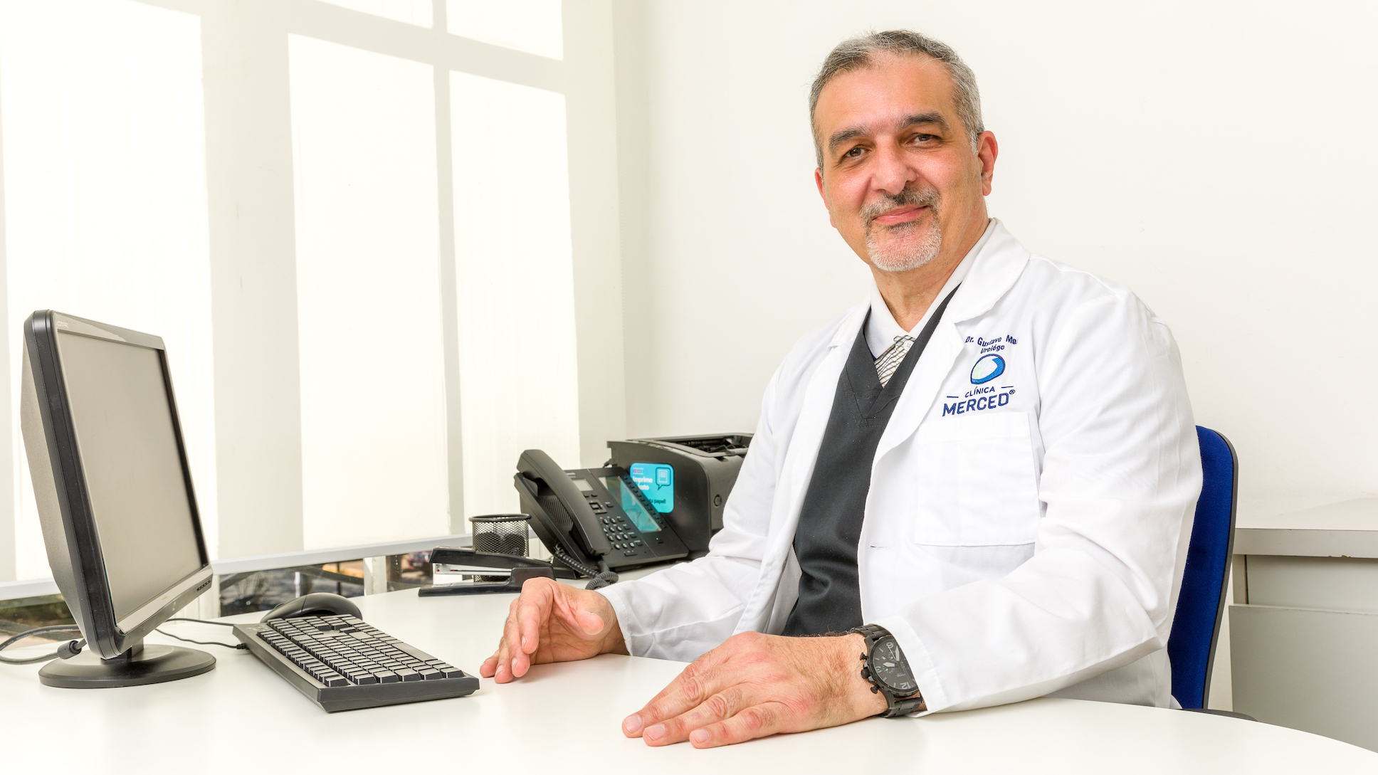 Dr. Nasser Ktech - Especialista en Urología